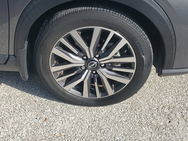 2022 Nissan Kicks SV