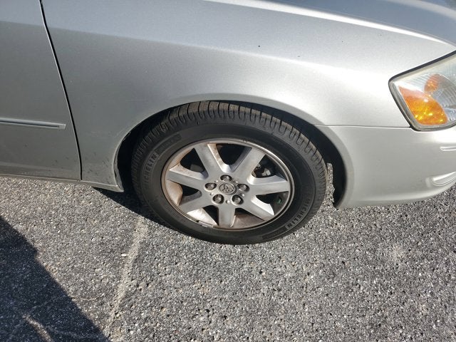 2003 Toyota Avalon XL