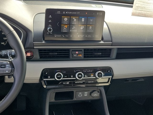2023 Honda Pilot Touring