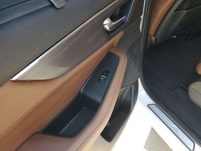 2022 Acura MDX w/Advance Package