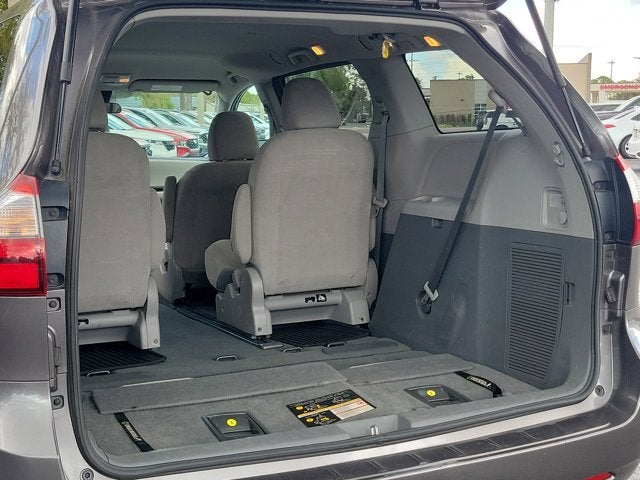 2020 Toyota Sienna L