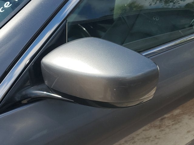 2010 INFINITI G37 Sedan x