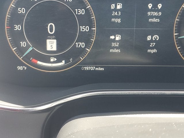 2024 Jaguar XF R-Dynamic SE