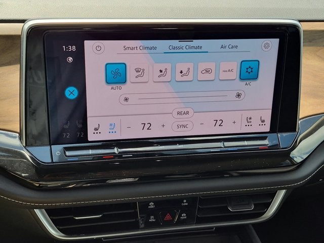 2025 Volkswagen Atlas 2.0T SE w/Technology