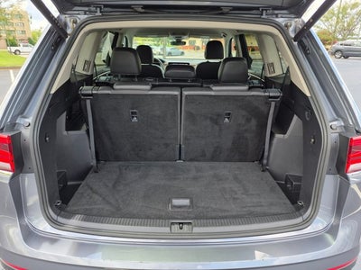2025 Volkswagen Atlas 2.0T SE w/Technology
