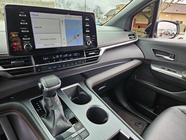 2022 Toyota Sienna XSE