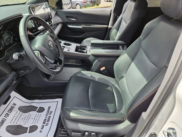 2022 Toyota Sienna XSE