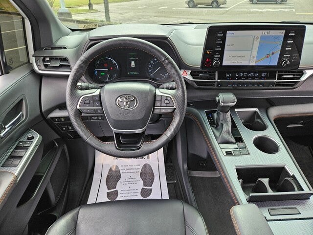 2022 Toyota Sienna XSE