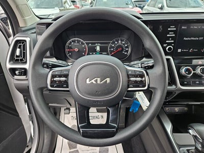 2023 Kia Sorento LX