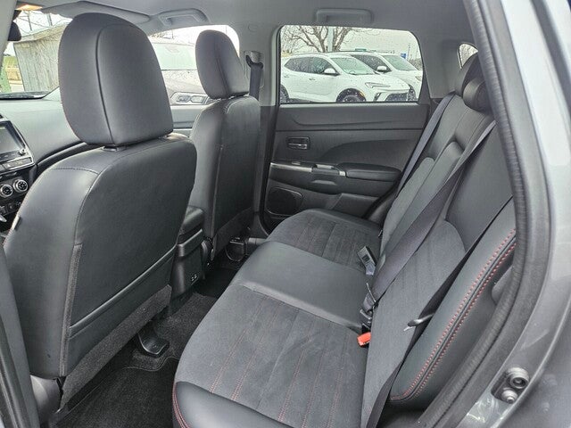 2025 Mitsubishi Outlander Sport 2.0 SE