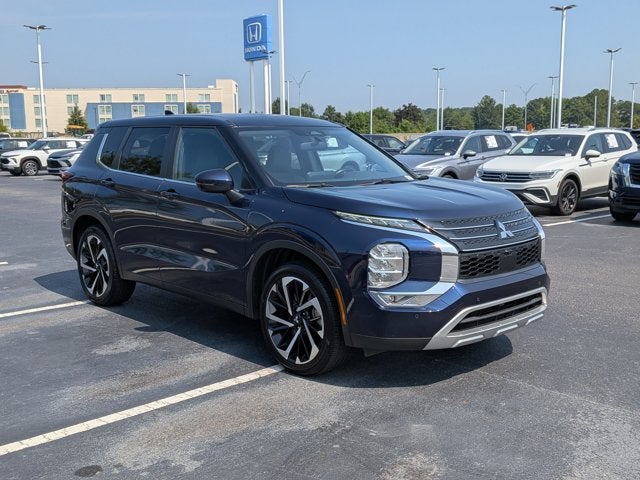 2024 Mitsubishi Outlander SE Black Edition
