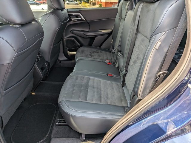 2024 Mitsubishi Outlander SE Black Edition