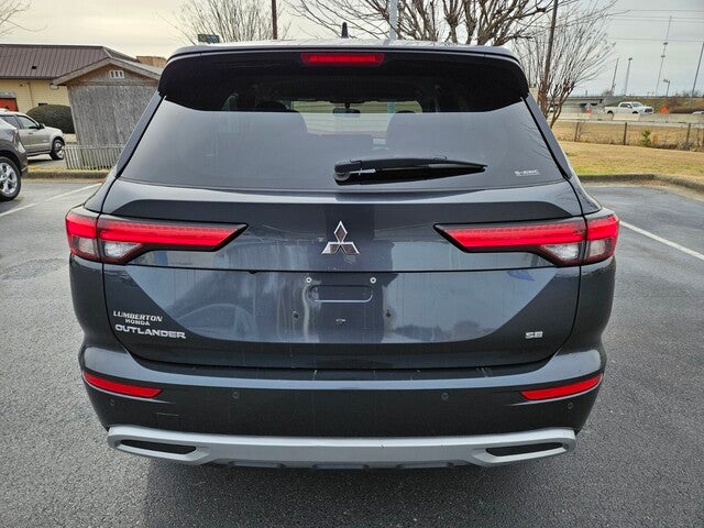 2024 Mitsubishi Outlander SE