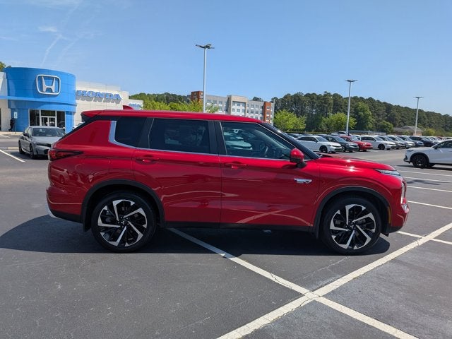2023 Mitsubishi Outlander PHEV SE