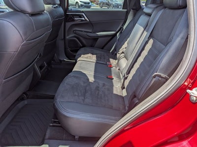 2023 Mitsubishi Outlander PHEV SE