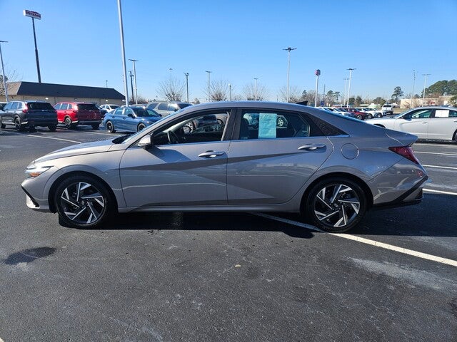 2024 Hyundai Elantra Limited