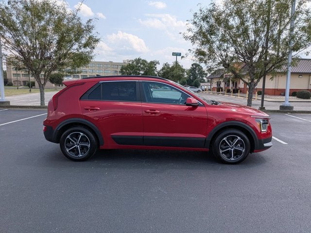 2025 Kia Niro LX