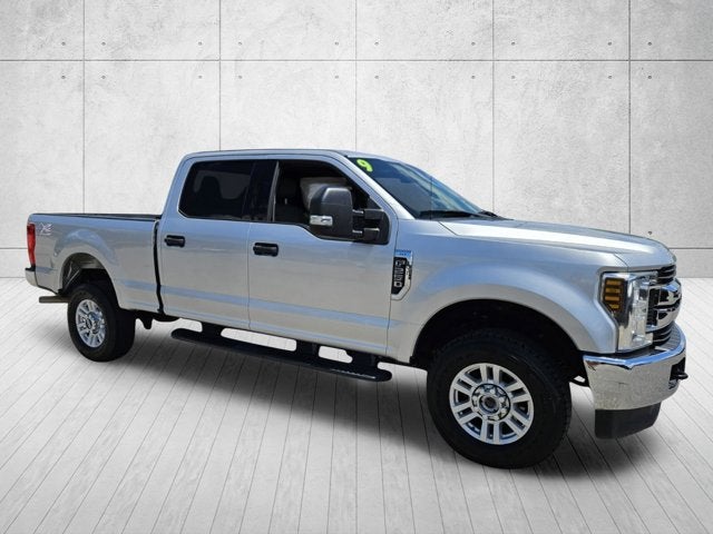 2019 Ford F-250 XLT 4x4 Crew Cab 8' Box's photo