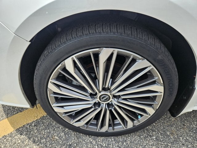 2023 Nissan Altima 2.5 SL