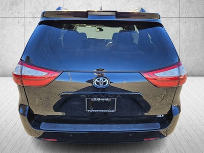 2019 Toyota Sienna L