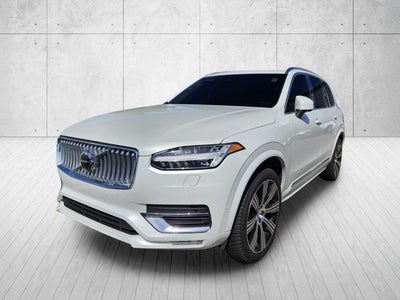2024 Volvo XC90 Plus Bright Theme