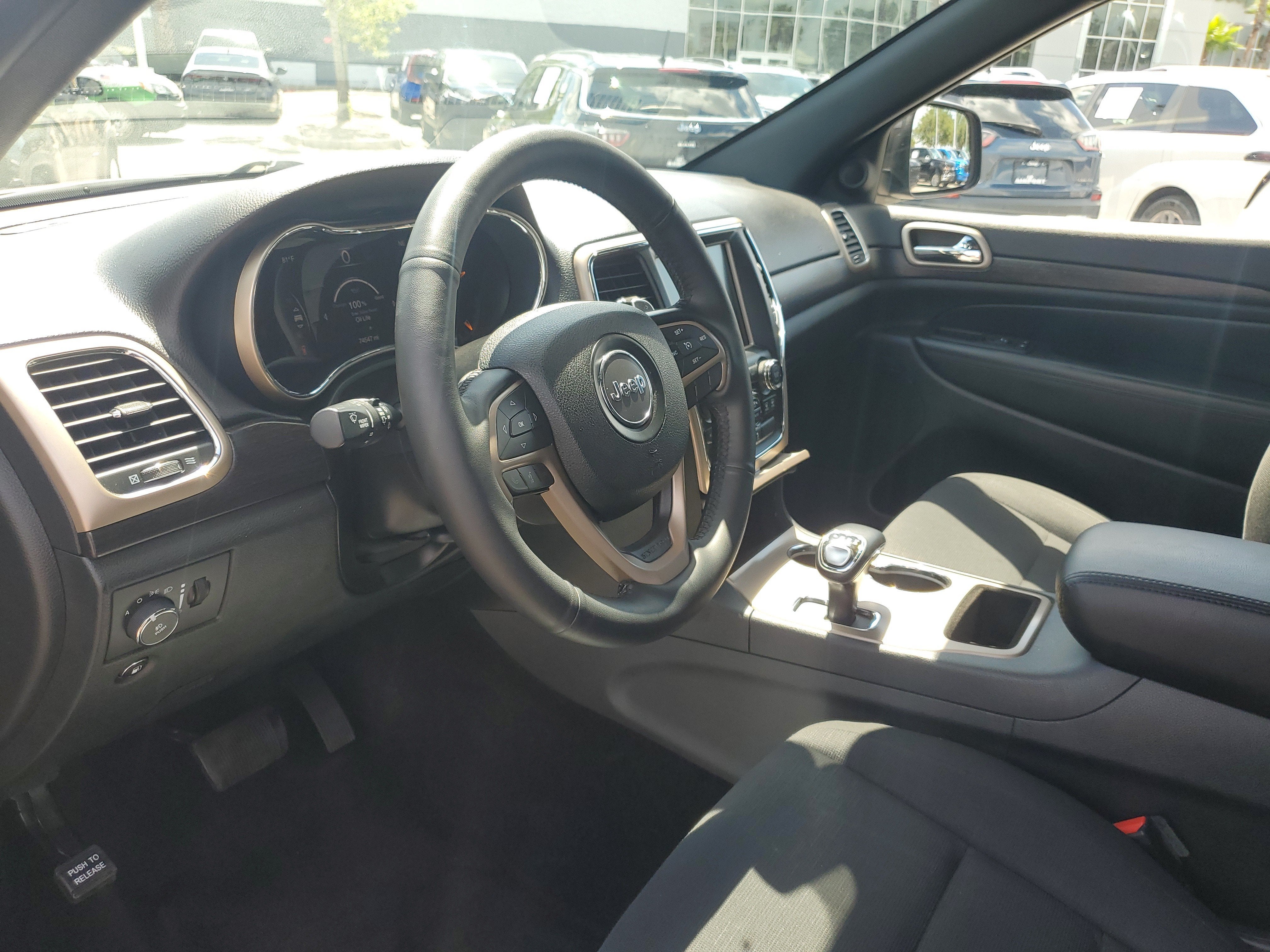 2015 Jeep Grand Cherokee Laredo