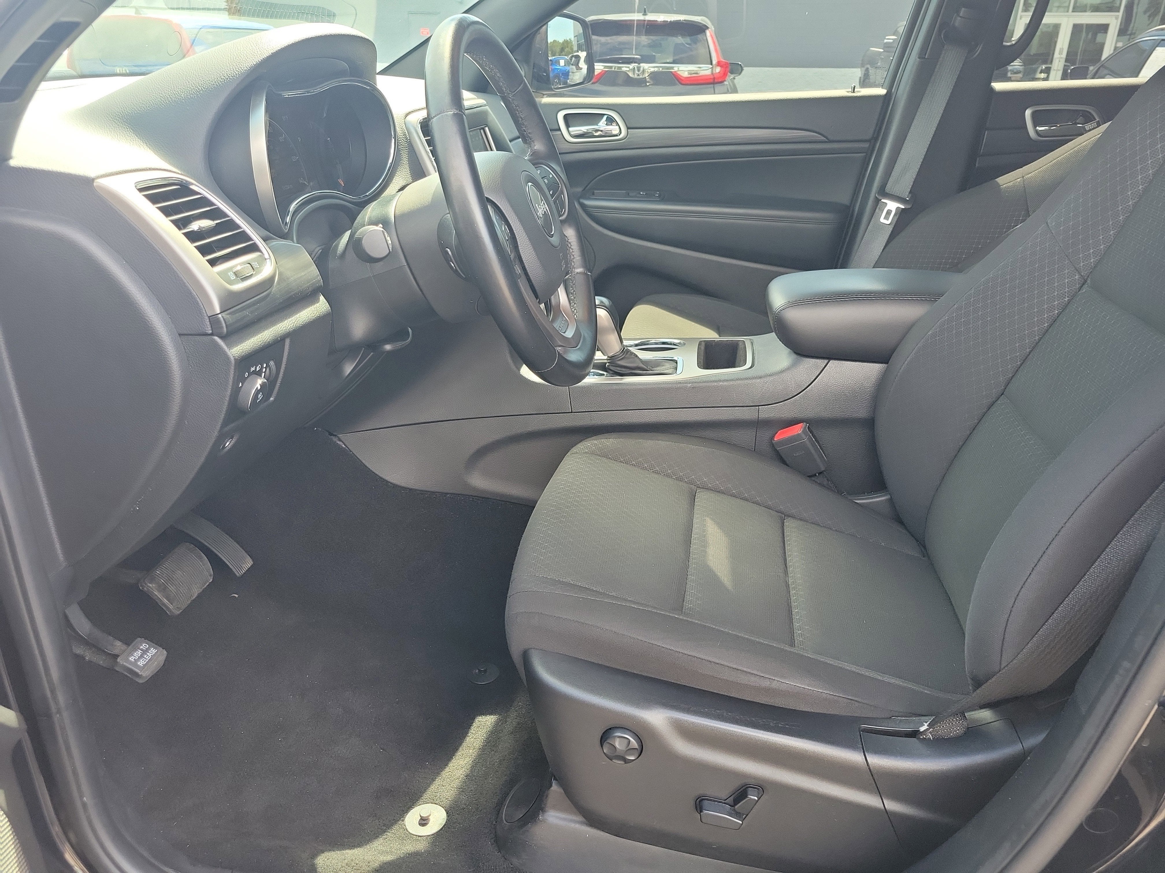 2021 Jeep Grand Cherokee Laredo E