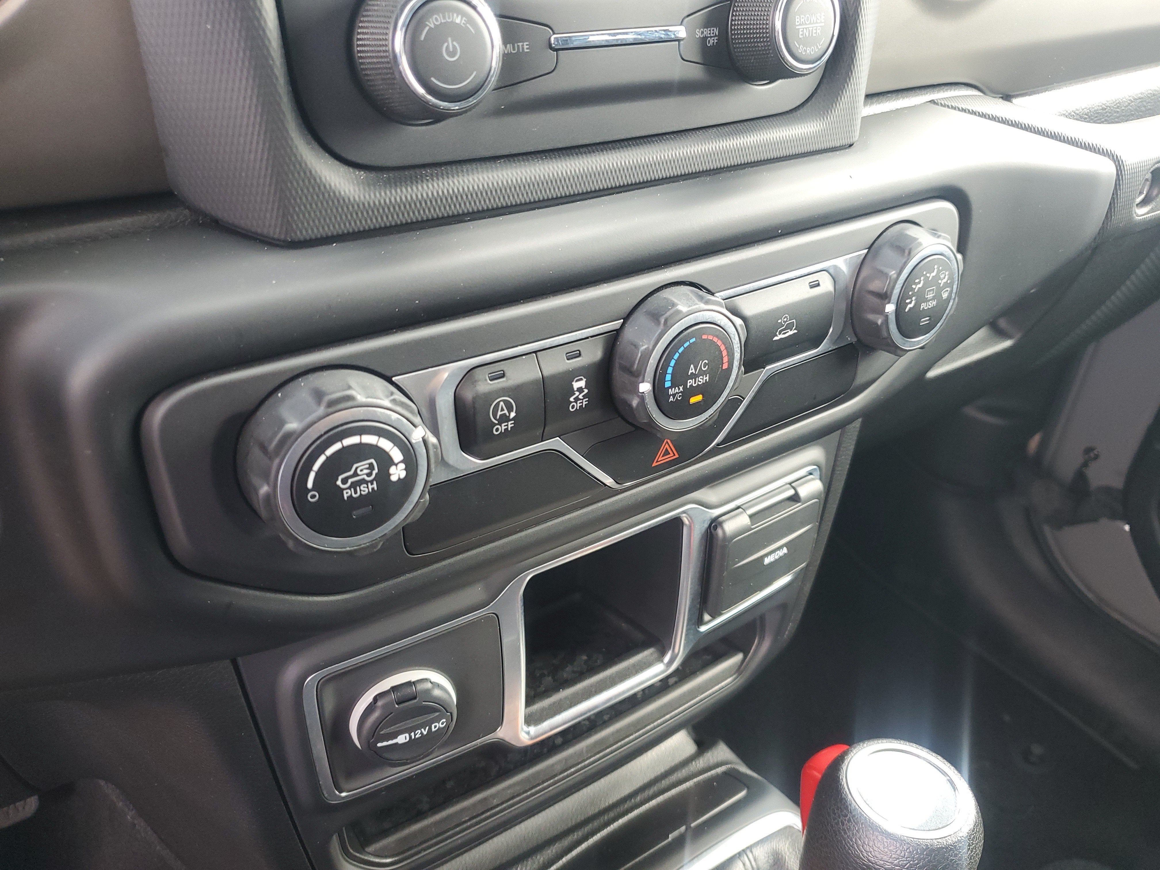 2021 Jeep Gladiator Willys Sport