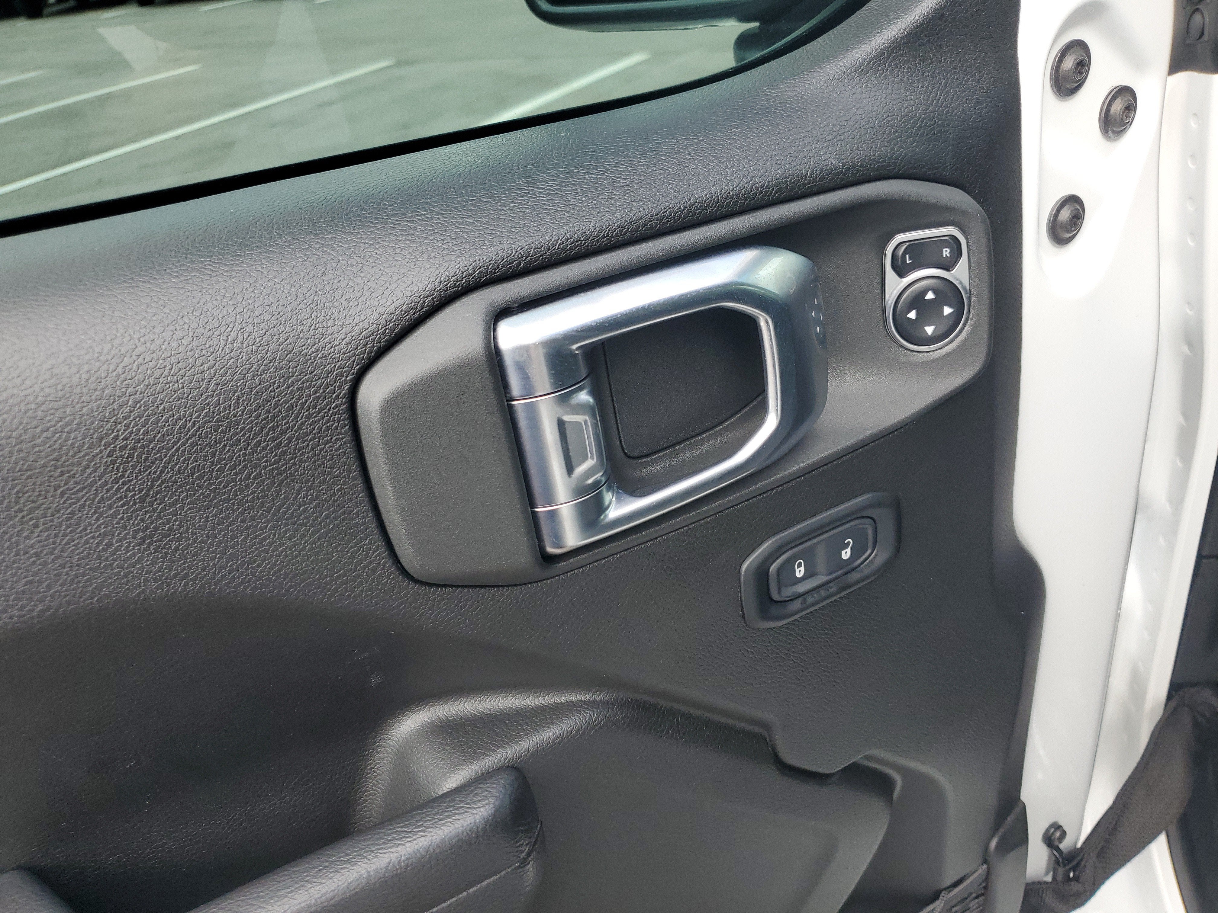 2025 Jeep Gladiator Willys