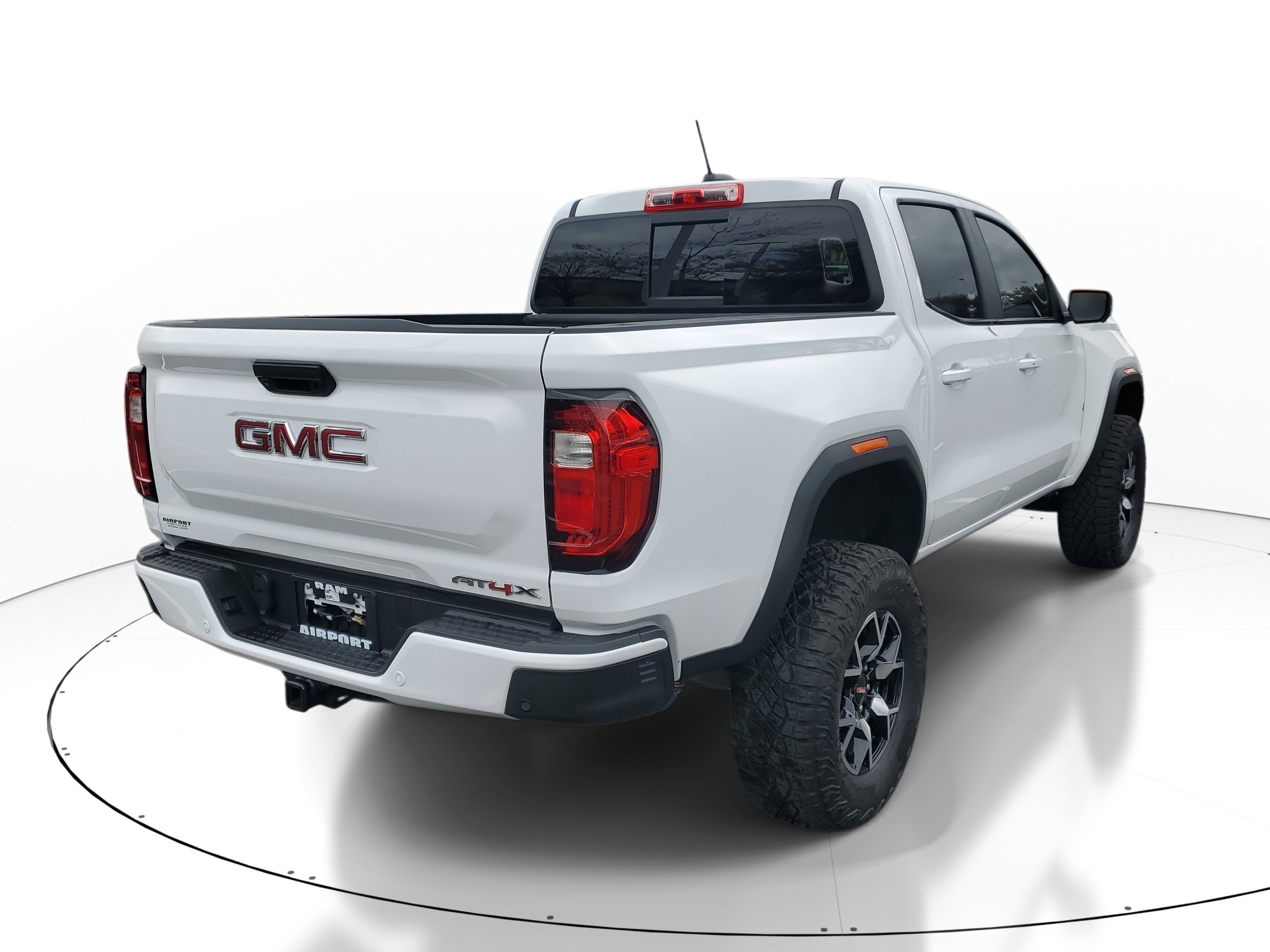 2024 GMC Canyon 4WD AT4X