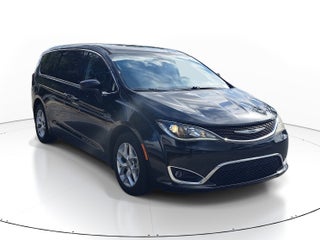 2017 Chrysler Pacifica Touring Plus