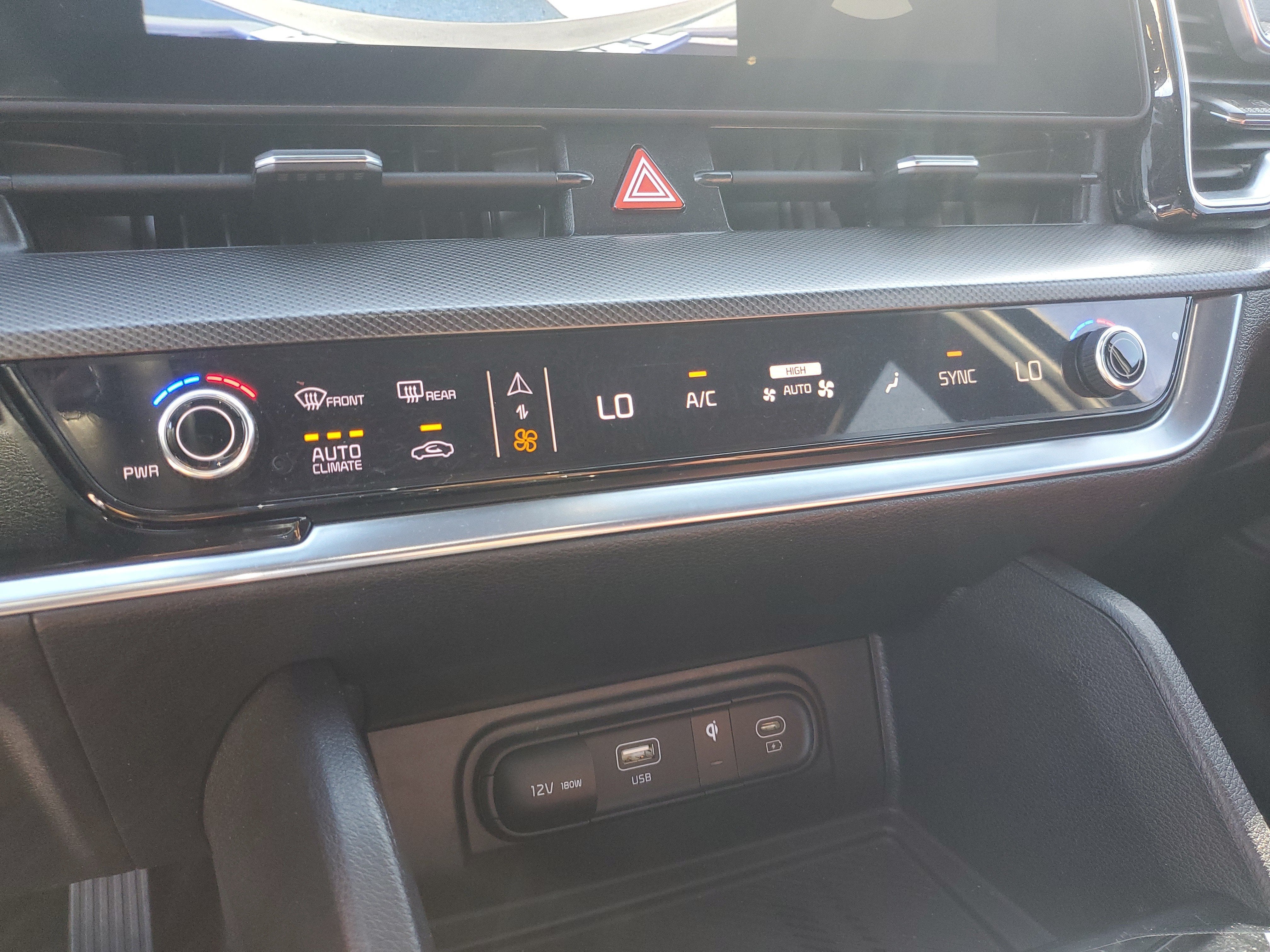 2024 Kia Sportage SX