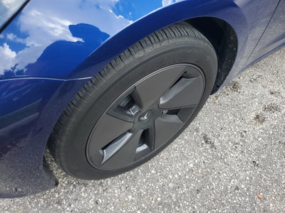 2023 Tesla Model 3 Base
