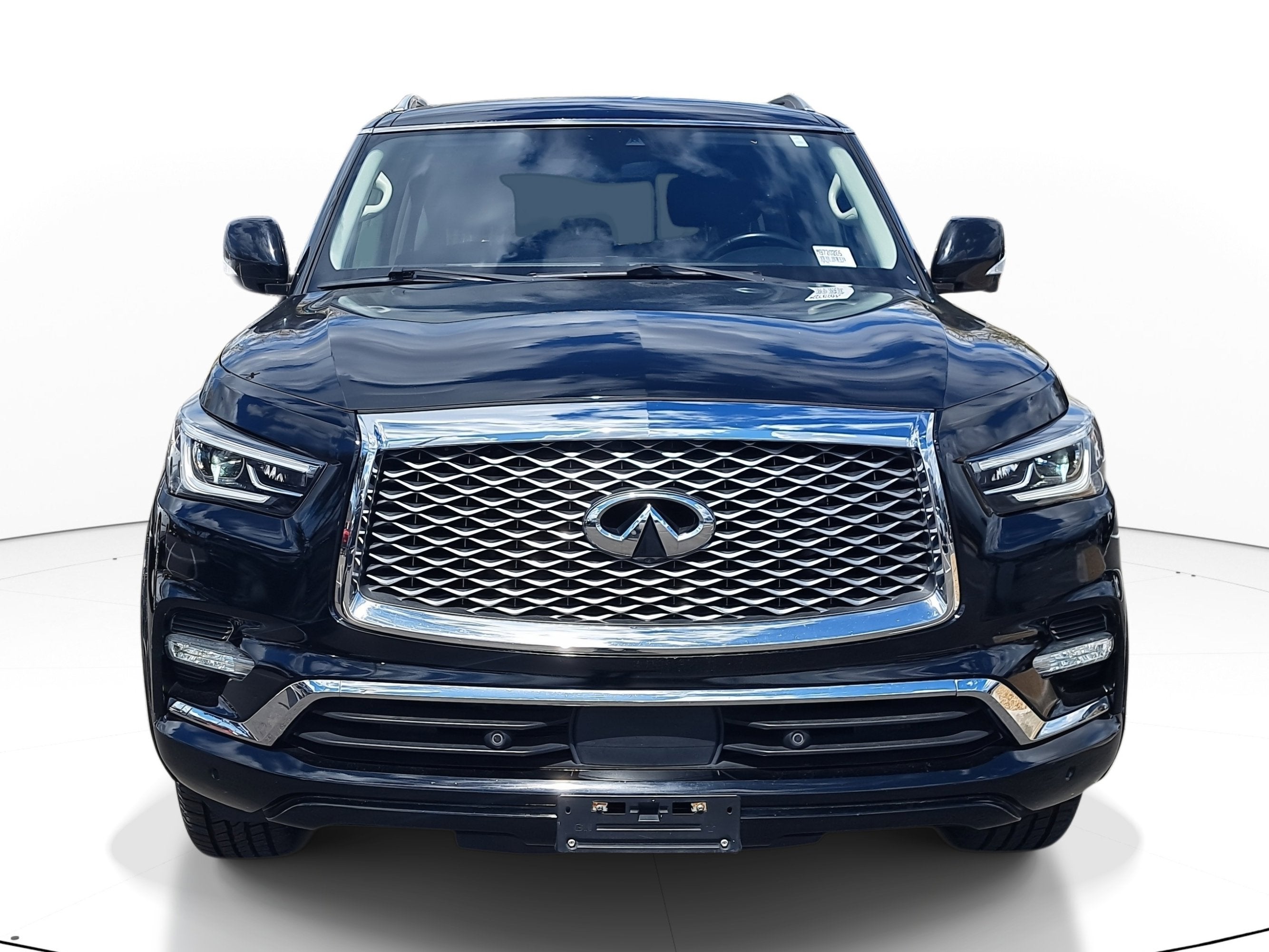 2021 INFINITI QX80 LUXE