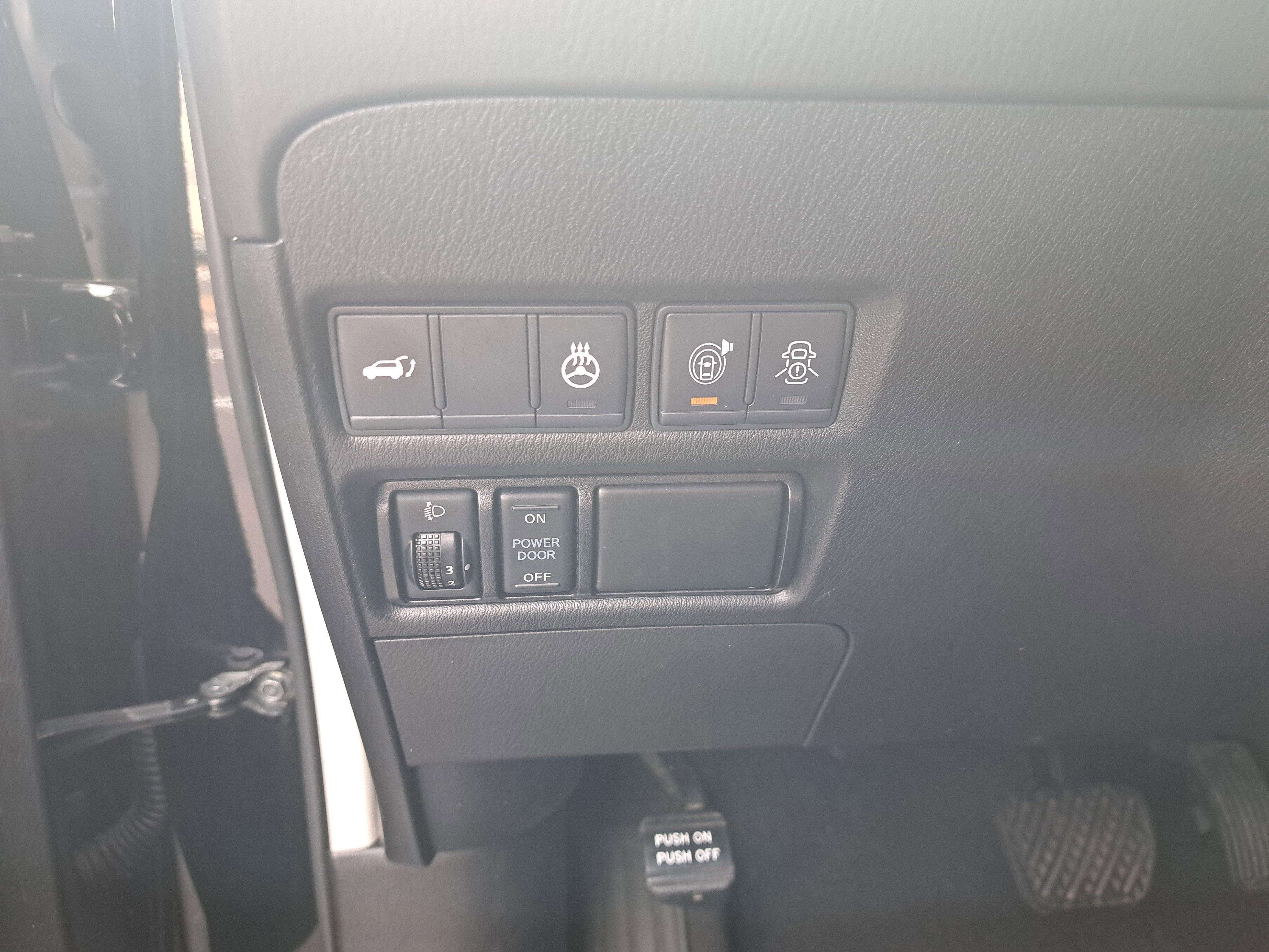 2021 INFINITI QX80 LUXE