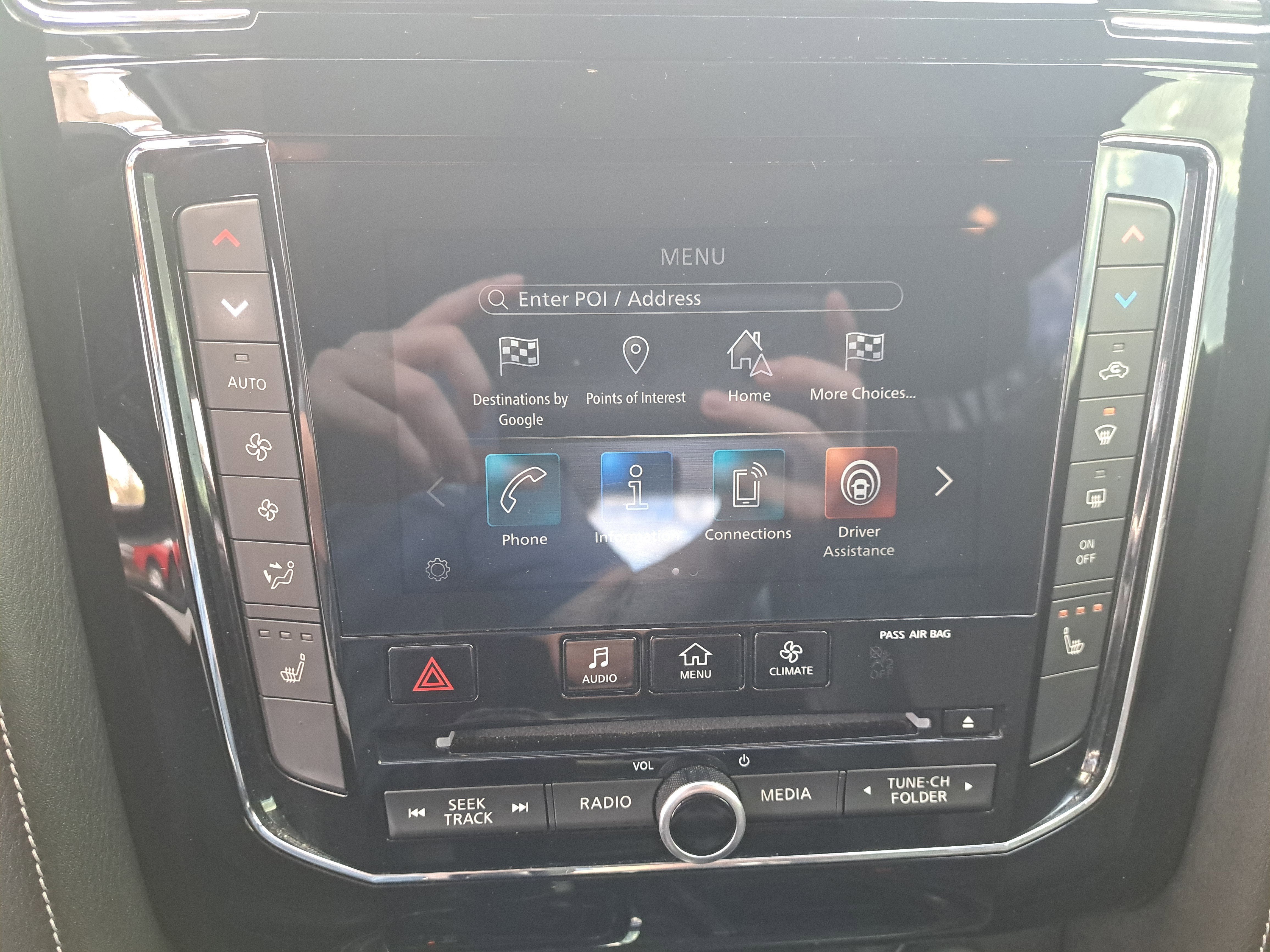 2021 INFINITI QX80 LUXE