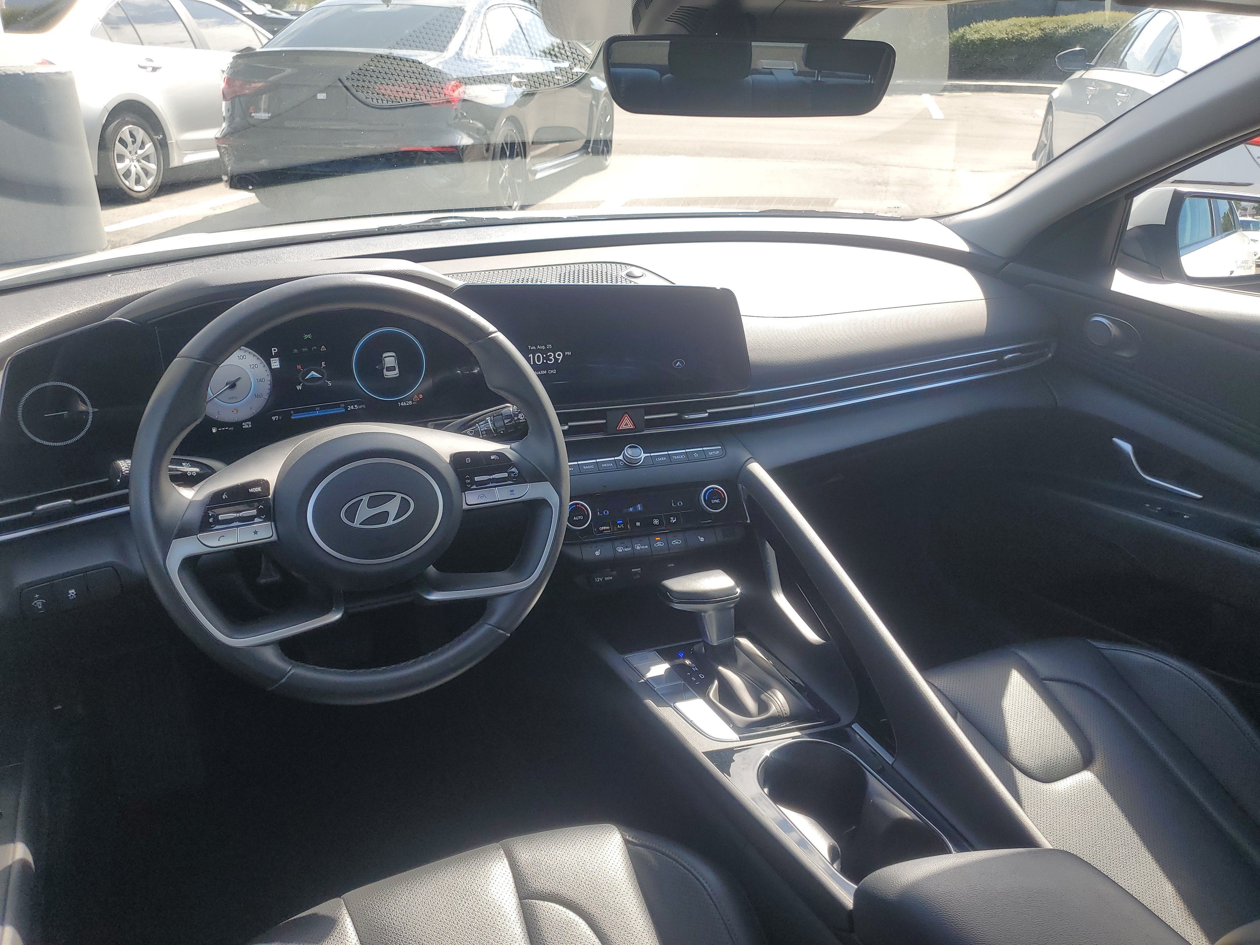 2025 Hyundai Elantra Limited