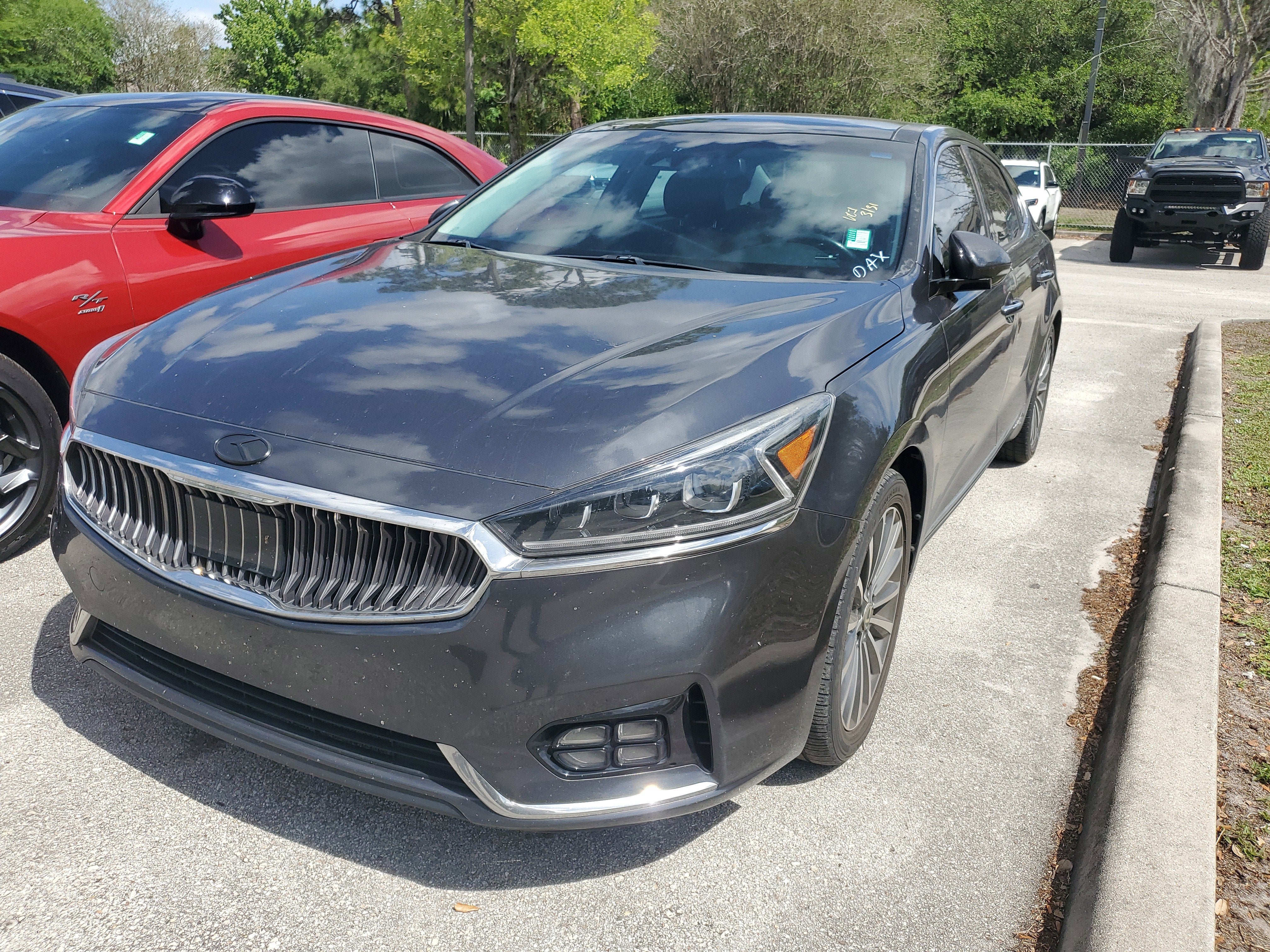 2017 Kia Cadenza Technology