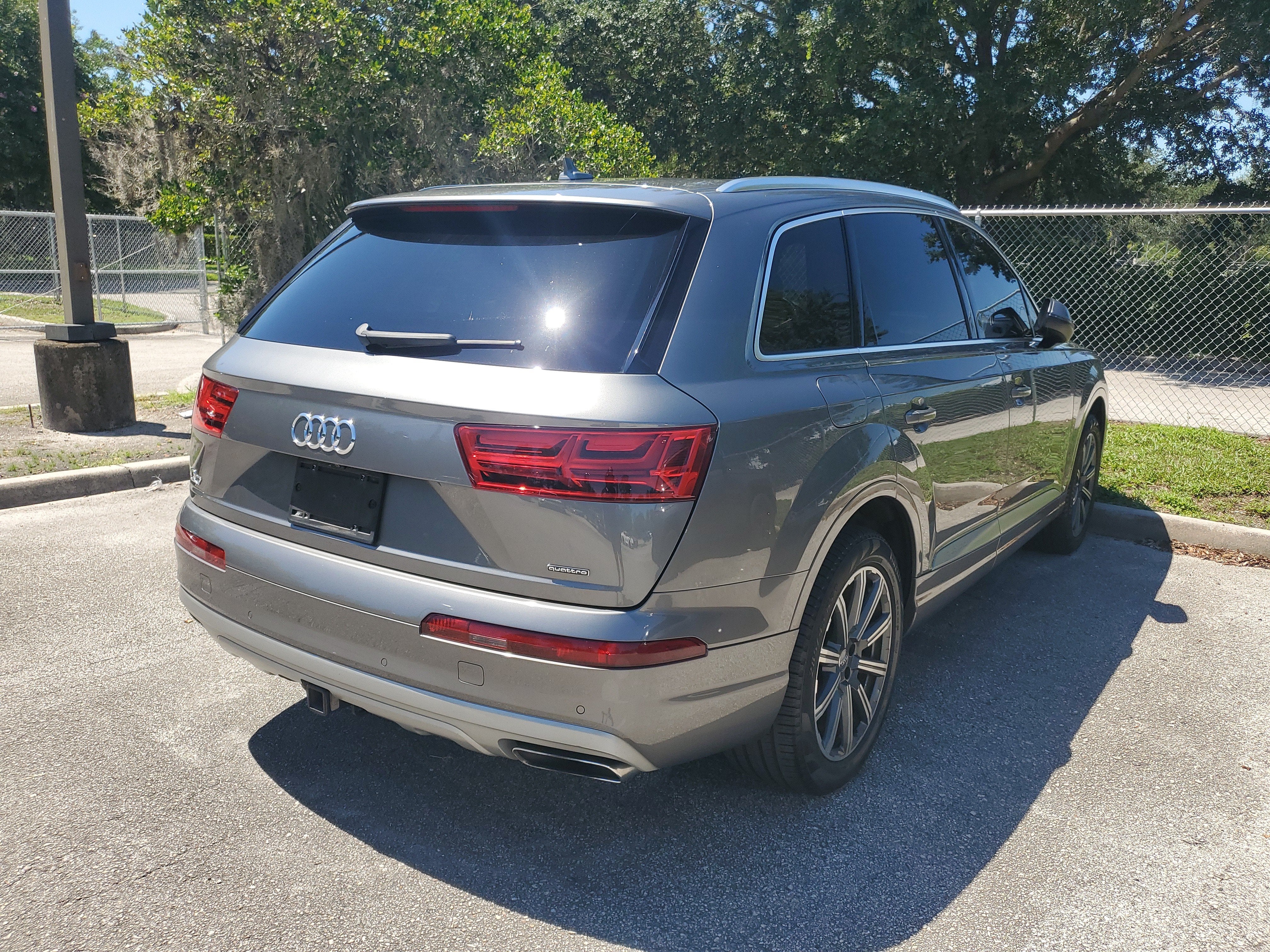 2018 Audi Q7 Premium Plus