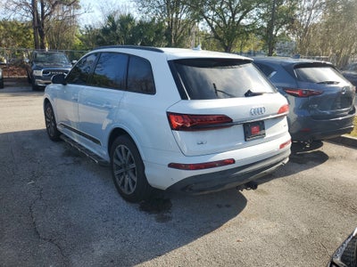 2022 Audi Q7 Premium Plus