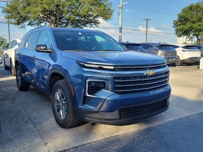 2024 Chevrolet Traverse FWD LT