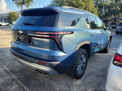 2024 Chevrolet Traverse FWD LT