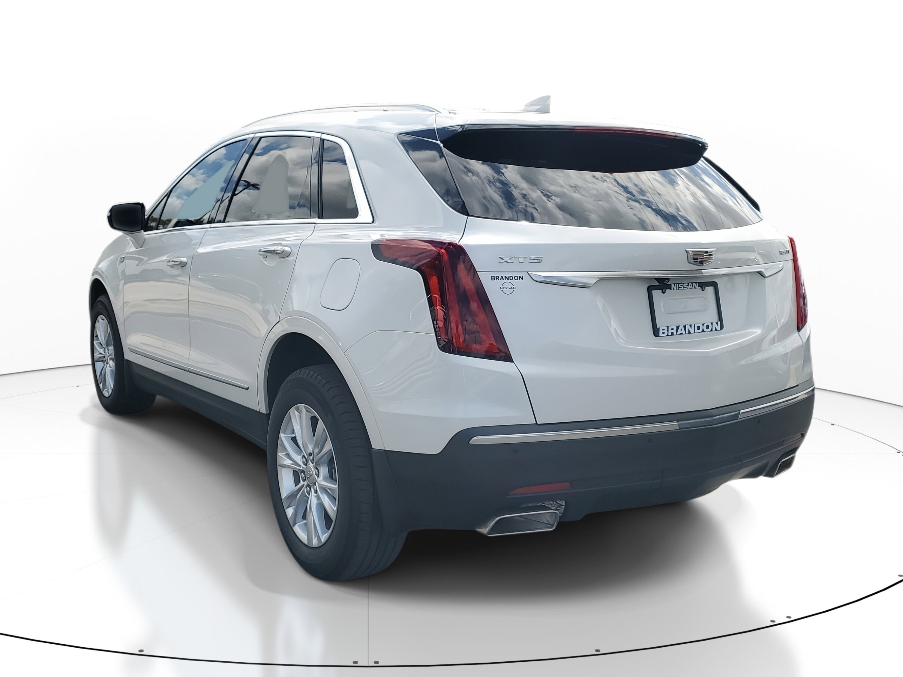 2023 Cadillac XT5 FWD Luxury