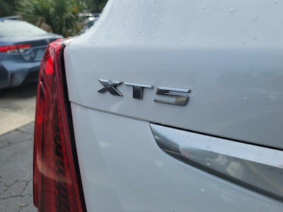 2022 Cadillac XT5 FWD Premium Luxury