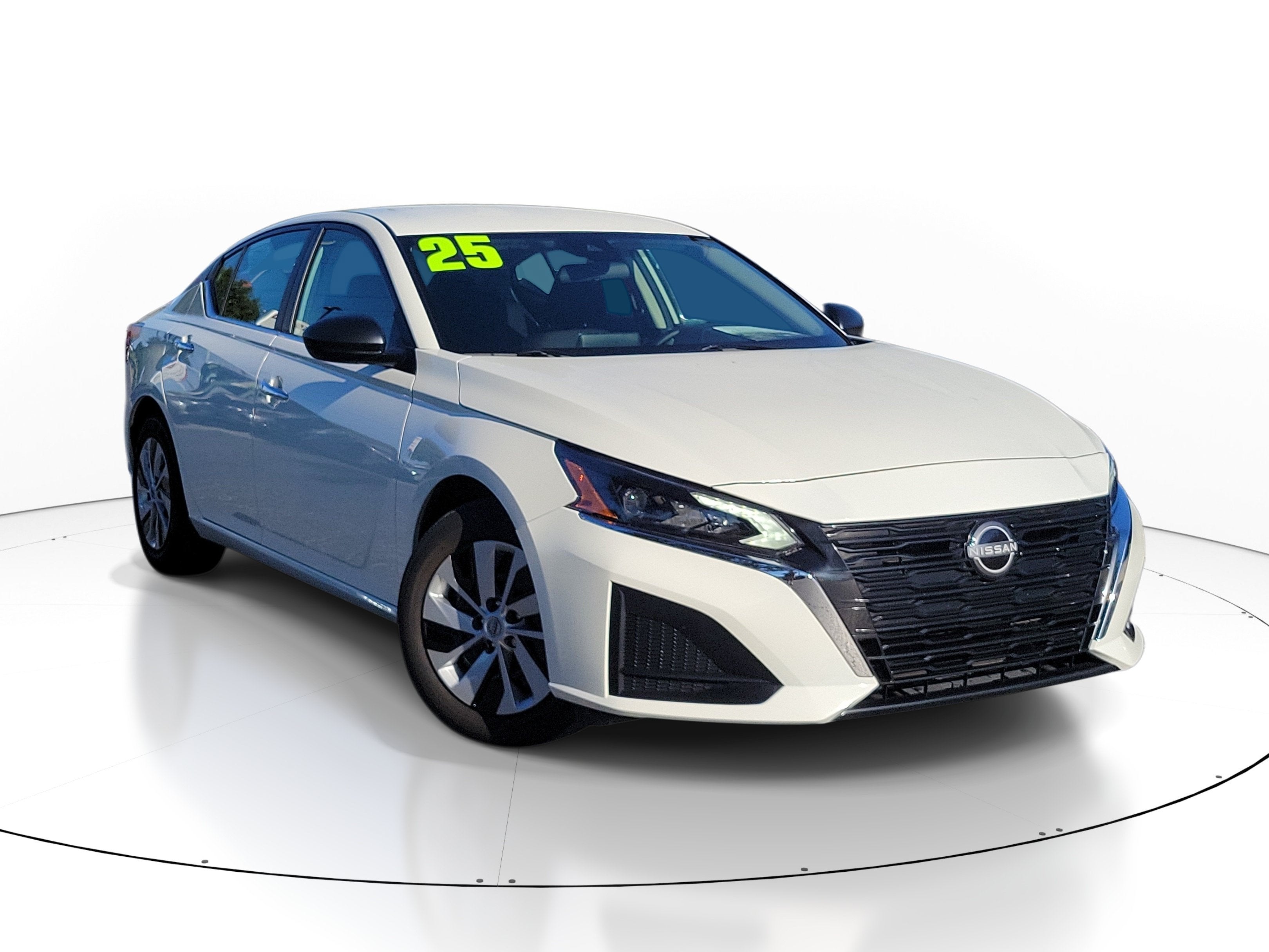 2025 Nissan Altima
