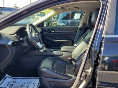 2020 Nissan Altima 2.5 SR