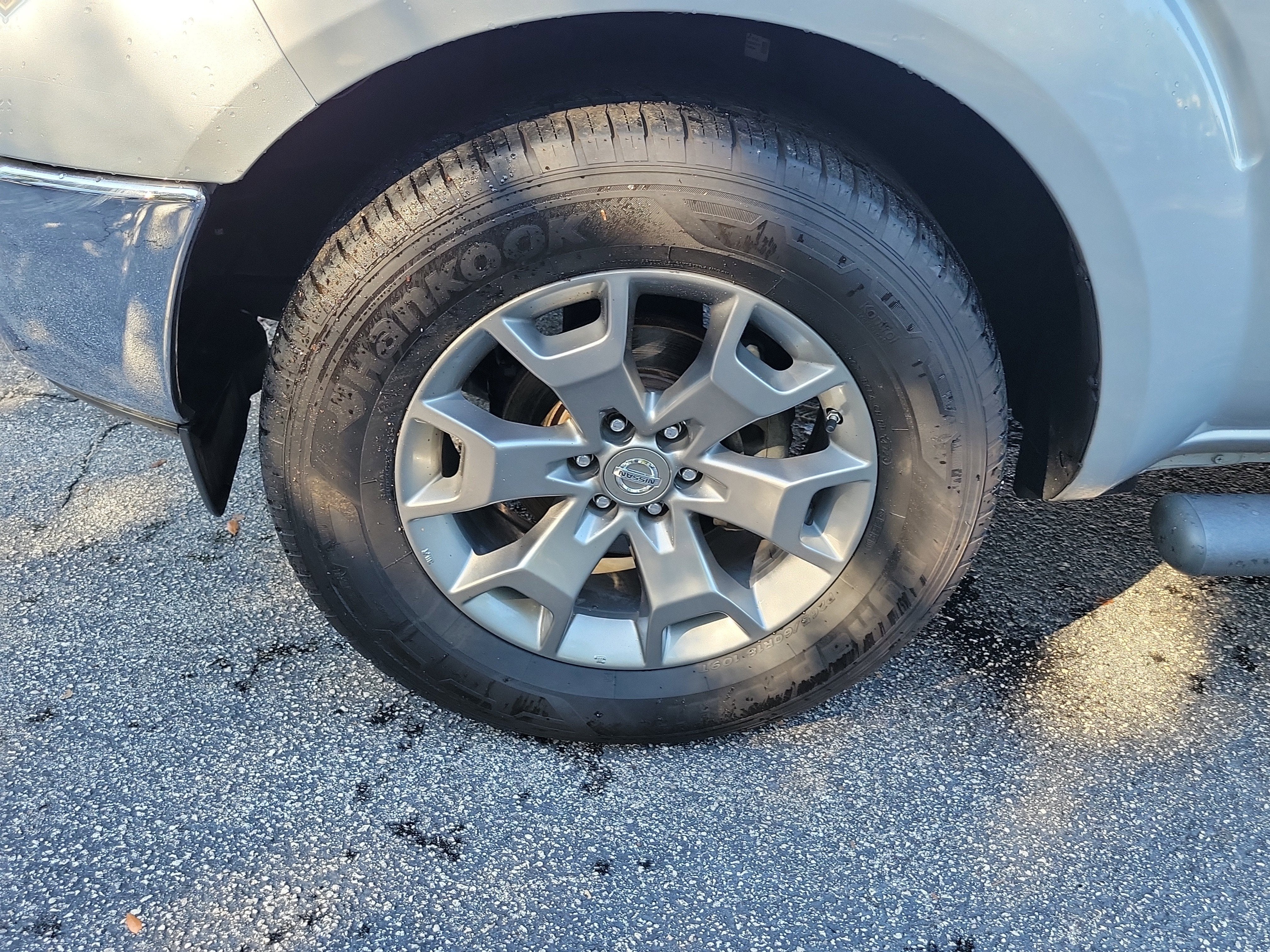 2019 Nissan Frontier SL