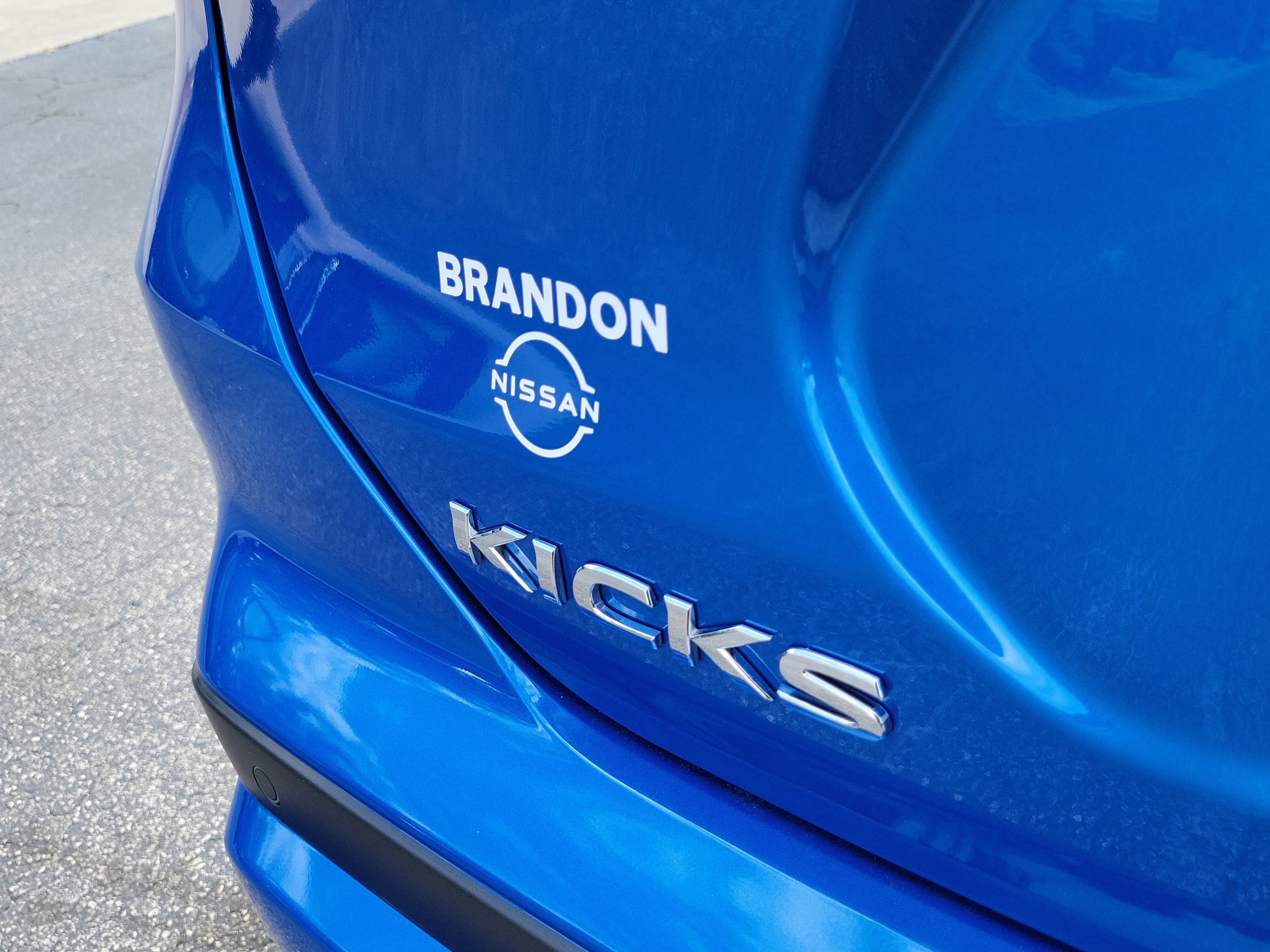 2024 Nissan Kicks S