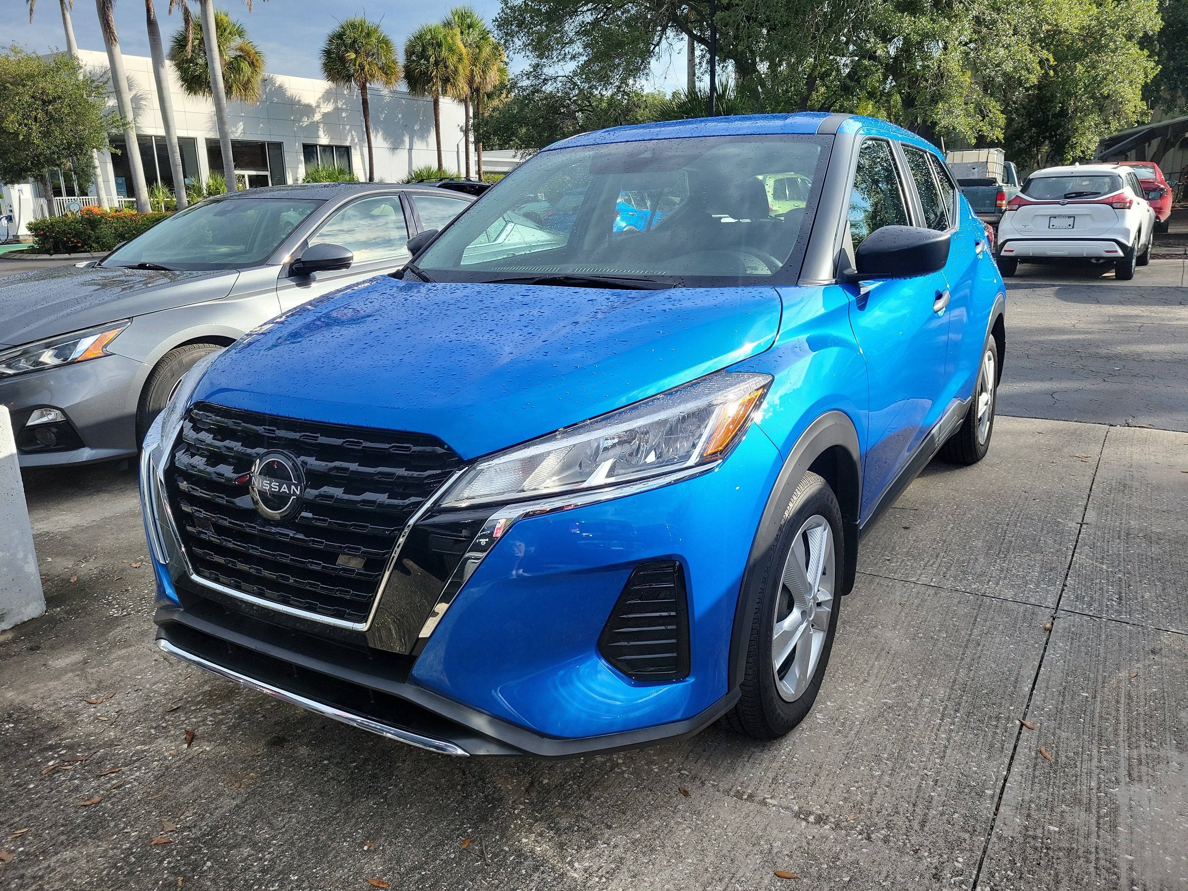 2024 Nissan Kicks S