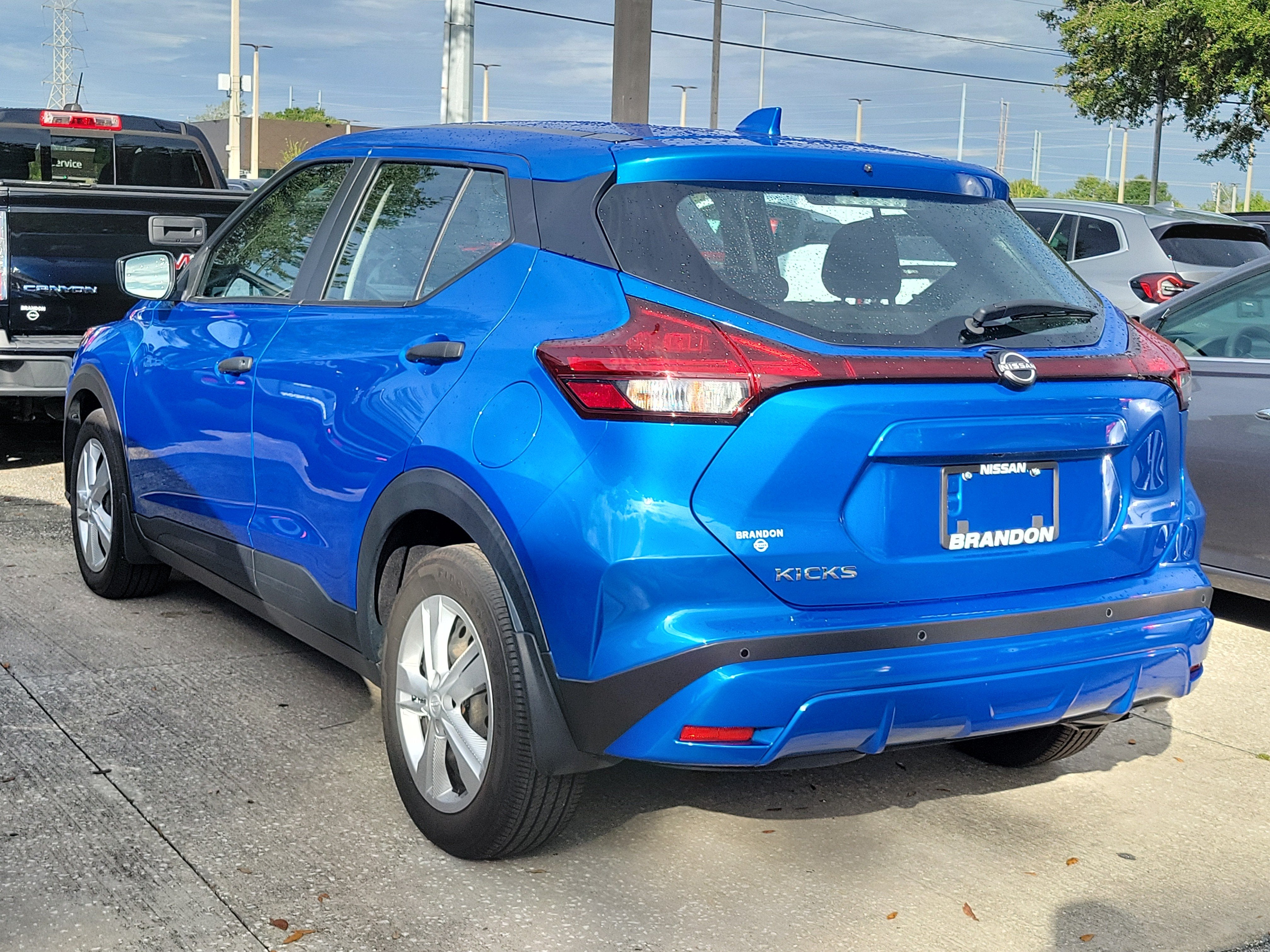 2024 Nissan Kicks S